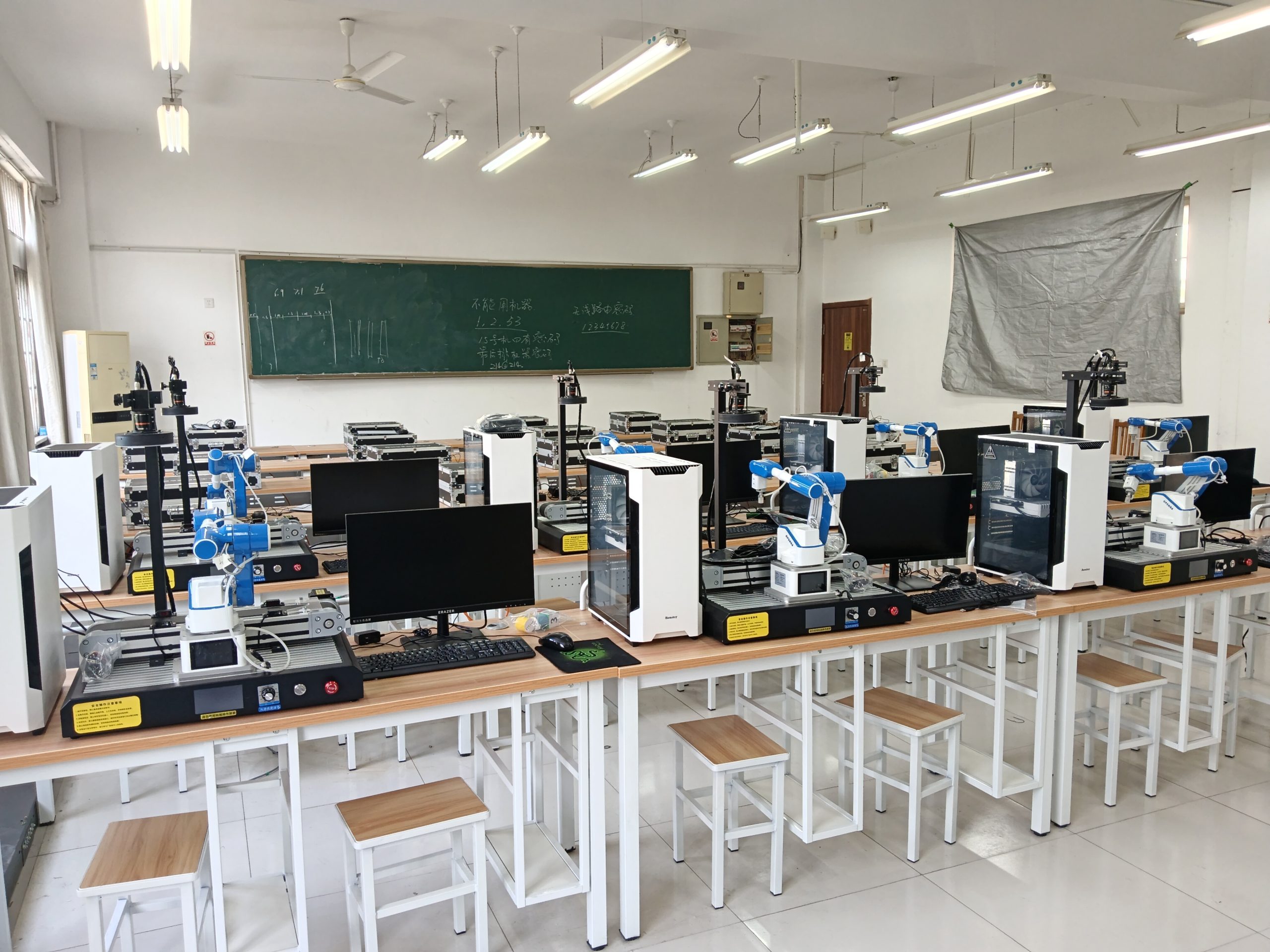 Robotics for Higher Education Application Scenarios: Lab Project at ...